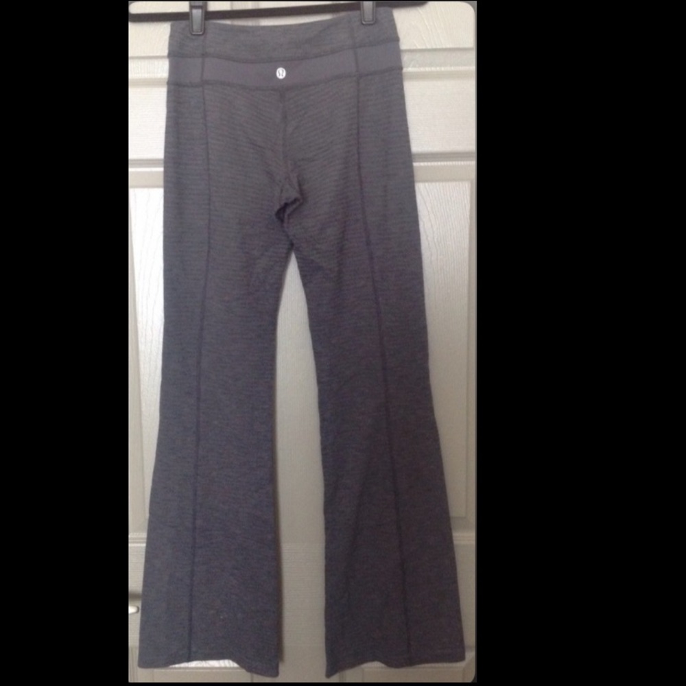 Lululemon dark slate pique groove pants size 4